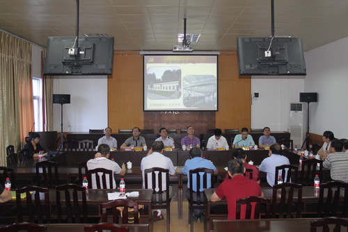 31　　　　党委中心组暨“两学一做”学习专题讨论学习会、党组书记工作例会、讲党课 .jpg