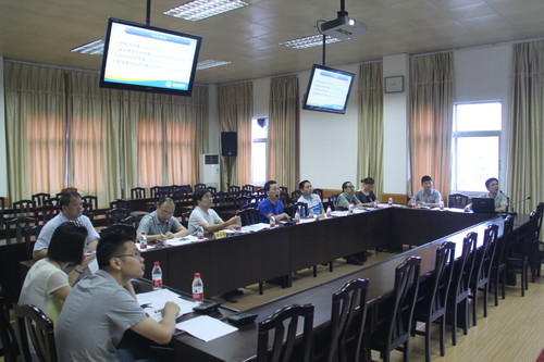 邹小珍：2016年公司科技进步奖评审会 2[2].jpg