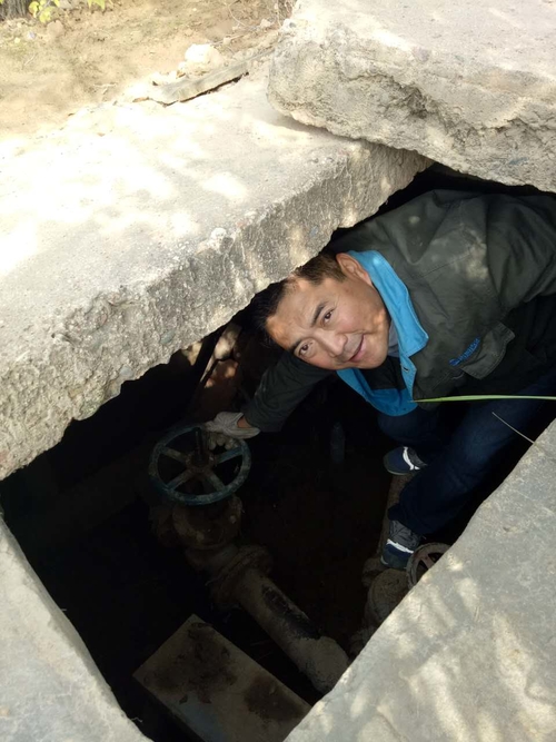 钟晋阳：心系企业做好事  爱厂如家作贡献.jpg