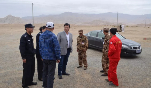 洪进青1.jpg 洪进青1.jpg