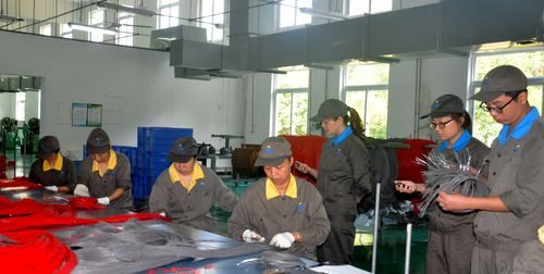 陈宏金:永春分公司岗位技能比武。.jpg 陈宏金:永春分公司岗位技能比武。.jpg