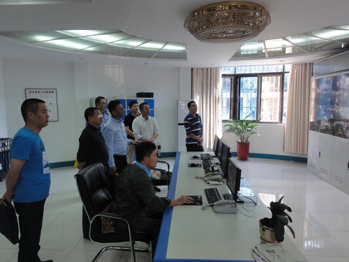 图文:陈志雄 省公安厅治安总队到永安分公司检查工作.jpg 图文:陈志雄 省公安厅治安总队到永安分公司检查工作.jpg