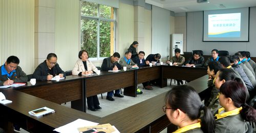 陈宏金:公司领导班子民主生活会会征求意见座谈会在永春分公司召开。.jpg 陈宏金:公司领导班子民主生活会会征求意见座谈会在永春分公司召开。.jpg