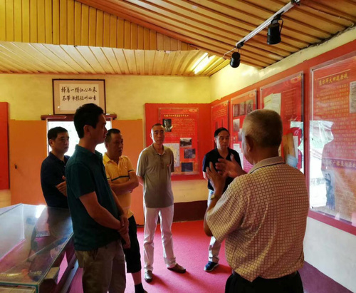 图片2.jpg 图片2.jpg