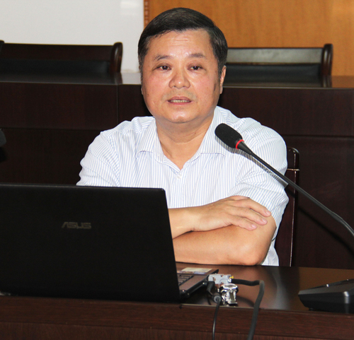 罗联河:公司党委组织召开2018年度第8次中心组学习04.jpg 罗联河:公司党委组织召开2018年度第8次中心组学习04.jpg