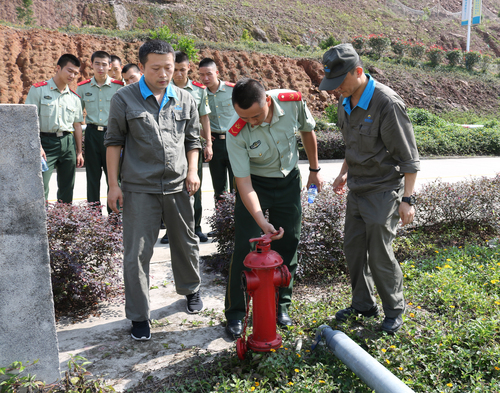 郭芳萍 新罗区消防大队莅临海科龙岩分公司检查工作1.jpg