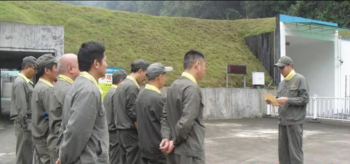 党课进班组.jpg 党课进班组.jpg