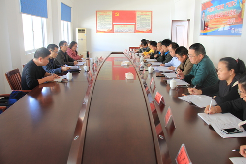 图为座谈会现场 (2).jpg