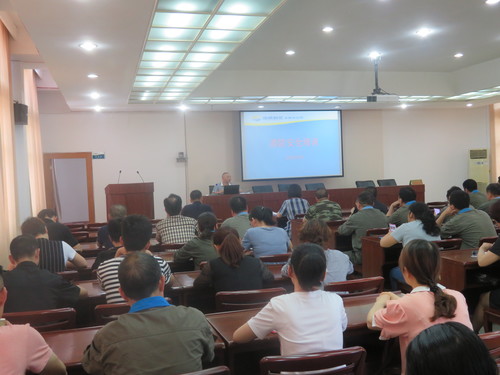 IMG_2079.jpg IMG_2079.jpg