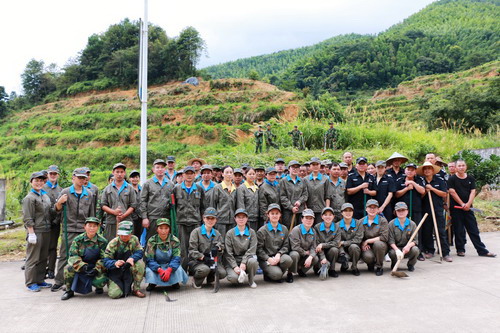 叶莉:龙岩分公司开展“在厂爱厂 在岗爱岗”活动_调整大小.jpg 叶莉:龙岩分公司开展“在厂爱厂 在岗爱岗”活动_调整大小.jpg