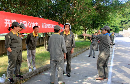 图为活动现场 (1)_调整大小.jpg