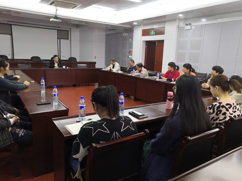 谈话图片_调整大小.jpg 谈话图片_调整大小.jpg