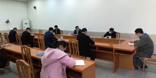 (采用)王俊钦:会议现场_调整大小.jpg (采用)王俊钦:会议现场_调整大小.jpg