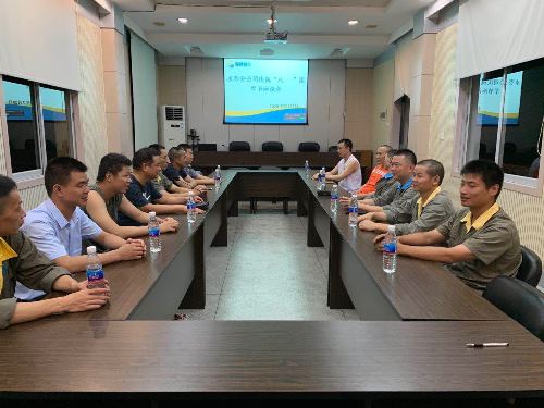 黄雪娇 永春分公司工会召开“八一”建军节退伍军人座谈会.jpg