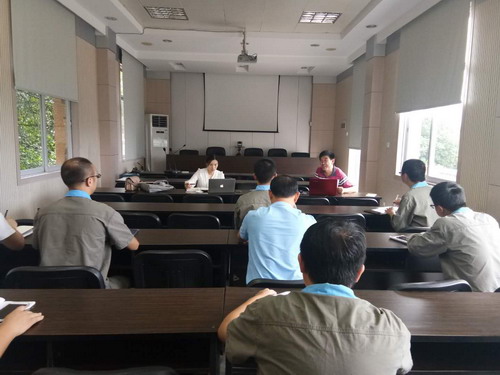 海科永春 周光�?永春分公司顺利通过矿用安全标志现场评审_调整大小.jpg