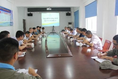 福安分公司胡廷淦：图�?�?1日检查组在四楼会议室听取分公司安全生产工作汇�?~1.jpg
