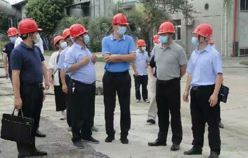 永安双华公司邓焱珍:工信厅检查现场~1.jpg 永安双华公司邓焱珍:工信厅检查现场~1.jpg