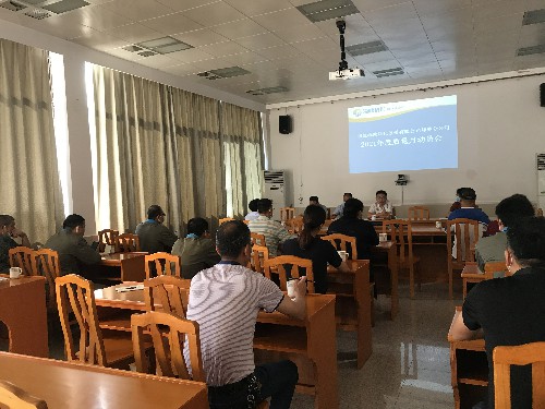 烽林严少明:烽林分公司召开“质量月”动员仪式~1.jpg 烽林严少明:烽林分公司召开“质量月”动员仪式~1.jpg