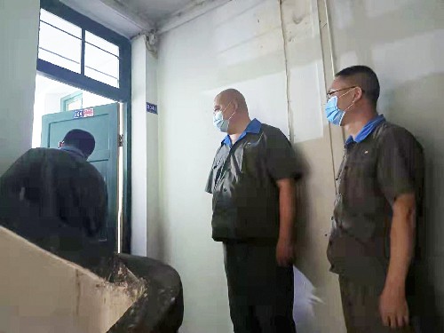领导班子带队检查疫情防控工作~1.jpg
