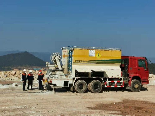 �?)项目施工现场照片~1.jpg �?)项目施工现场照片~1.jpg