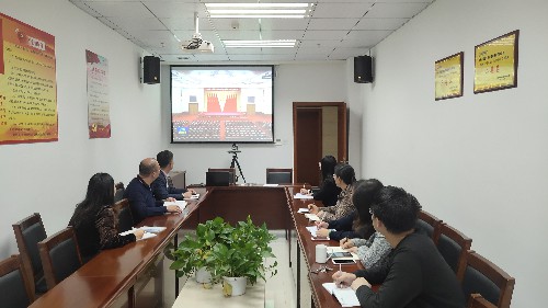 海科省民�?刘敏 省民爆公司掀起学习十九届六中全会精神 (集中观看新闻发布会)~1.jpg 海科省民�?刘敏 省民爆公司掀起学习十九届六中全会精神 (集中观看新闻发布会)~1.jpg