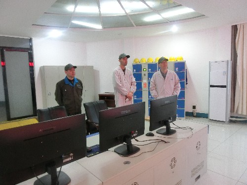 工信局检查照片~1.jpg 工信局检查照片~1.jpg