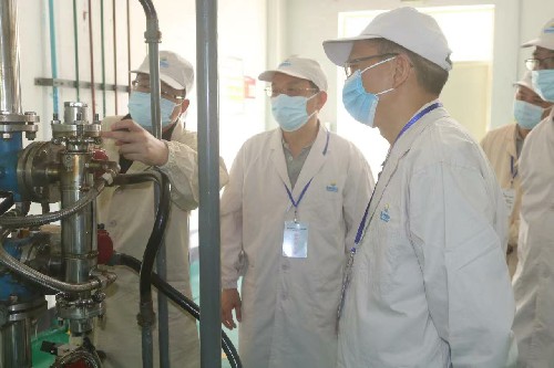 g龙岩分公�?郭芳�?海峡科化公司党委副书记、总经理颜建议到龙岩分公司开�?月份安全生产暨雨季“三防”检�?~1.jpg g龙岩分公�?郭芳�?海峡科化公司党委副书记、总经理颜建议到龙岩分公司开�?月份安全生产暨雨季“三防”检�?~1.jpg