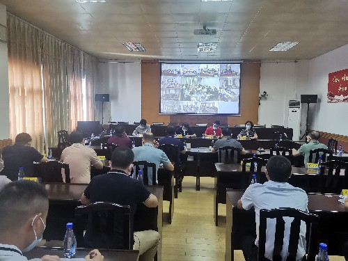 总部会场.jpg 总部会场.jpg