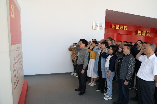 BZ2A4523(宣誓)~1.jpg BZ2A4523(宣誓)~1.jpg