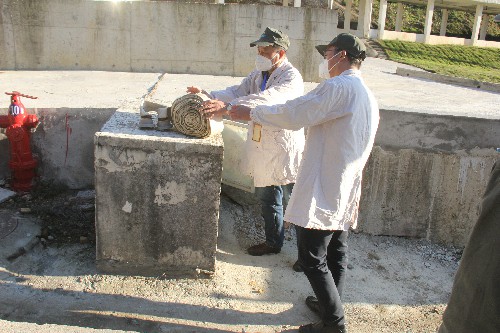 福安胡廷淦：图为张贤锋一行到车间现场检�?(4) [原始大小].jpg