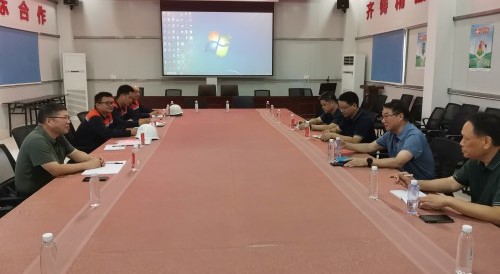 格式工厂富兴建设公司 来庆�?吴彩洪在富兴建设公司南安项目部与管理人员座谈交流.jpg