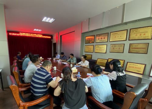 民化建设 罗必�?海峡科化公司党委委员、纪委书记何浦寨带队到民化建设公司开展主题教育督�?.jpg