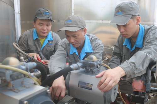 格式工厂龙岩分公�?吴瑶+现场实操.jpg 格式工厂龙岩分公�?吴瑶+现场实操.jpg