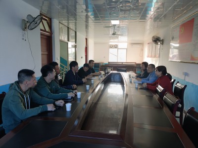 郑庆�? [原始大小].jpg