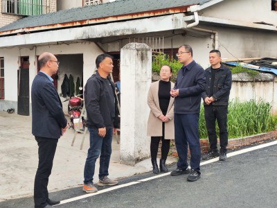 黄卿�? [原始大小].jpg